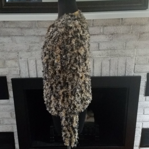 Sideffects Sweater - Picture 5 of 8